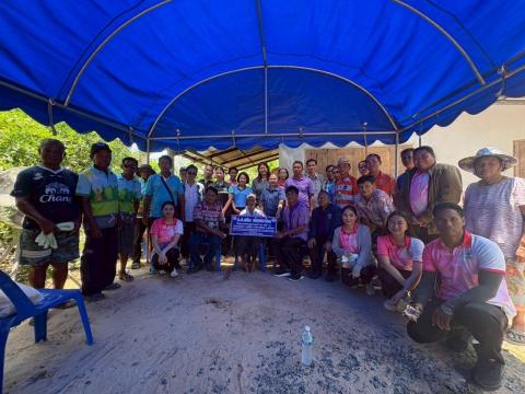 องค์การบริหารส่วนตำบลลุมปุ๊ก ได้มอบบ้านและห้องน้ำแก่ผู้ยากไร้ในชุมชนตำบลลุมปุ๊ก จำนวน 3 ราย